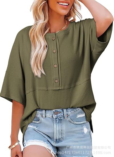 Three-quarter sleeve casual button-down crew neck T-shirt