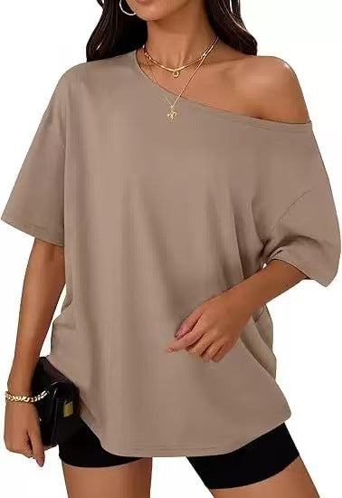 Loose-fitting, off-shoulder solid color t-shirt