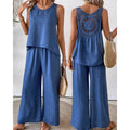Fashionable Set with Hollow-out Floral Back